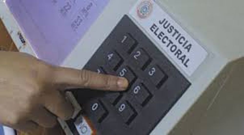 Justicia Electoral alquilará "máquinas de votación" para próximas elecciones