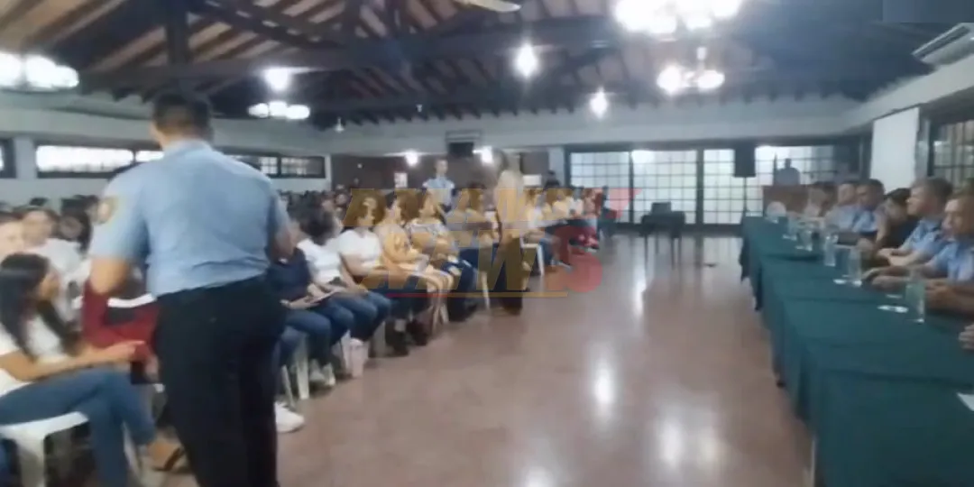 Aspirantes excluidas de ISEPOL se reunieron con Comandante de la Policía Nacional