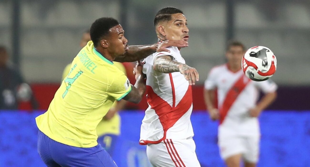 Brasil sentencia a Perú sobre el final y también hace un combo perfecto
