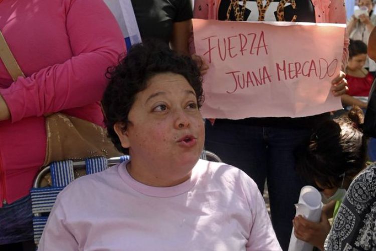 Ante respuesta negativa de IPS para realizar cirugía, doña Juana Mercado inicia gestiones para operarse en Argentina