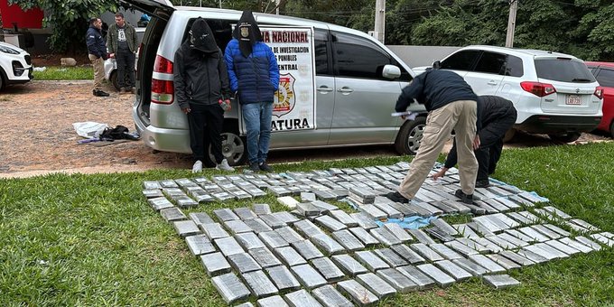 Incautan cerca de 200 kilos de cocaína de una camioneta en San Lorenzo