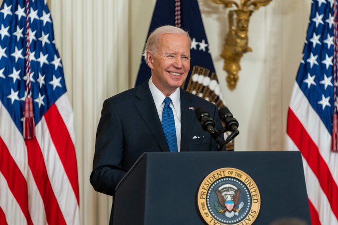 Joe Biden no debe participar en la COP28 en Dubai