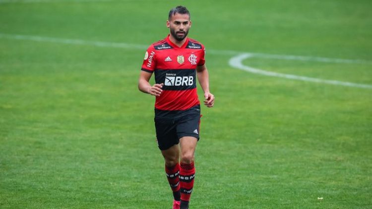 Jugador de Flamengo que jugó ante Olimpia, positivo a Covid