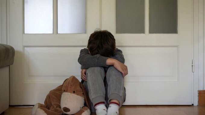 Detenido por supuesto abuso de su propio hijo en Villarrica