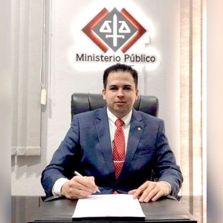 Investigan a avivados que utilizan nombres y fotografías de fiscales para extorsionar
