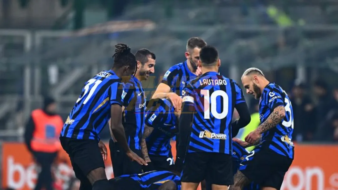 El Inter mantiene el pulso
