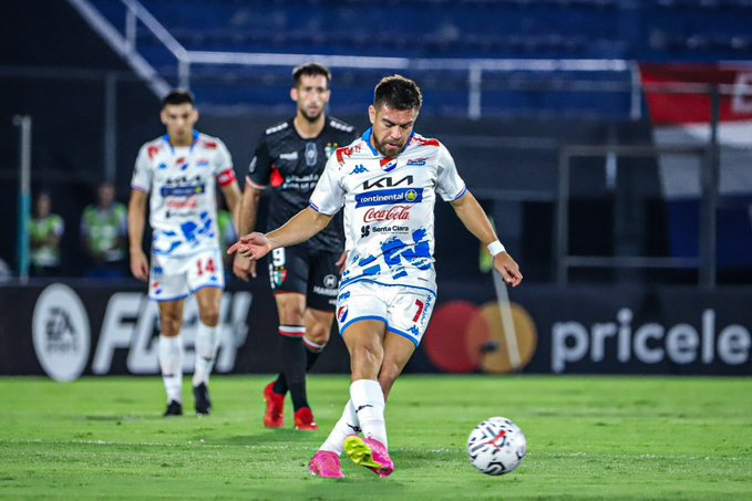 Dura derrota de Nacional jugando de local en la Libertadores