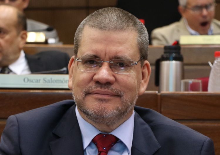 "Todo puede pasar", dice Too Barrios sobre destitucin de Sixto Pereira