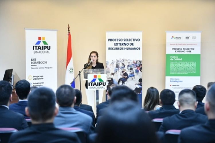 Itaipu convoca a concurso para cubrir 179 vacancias laborales