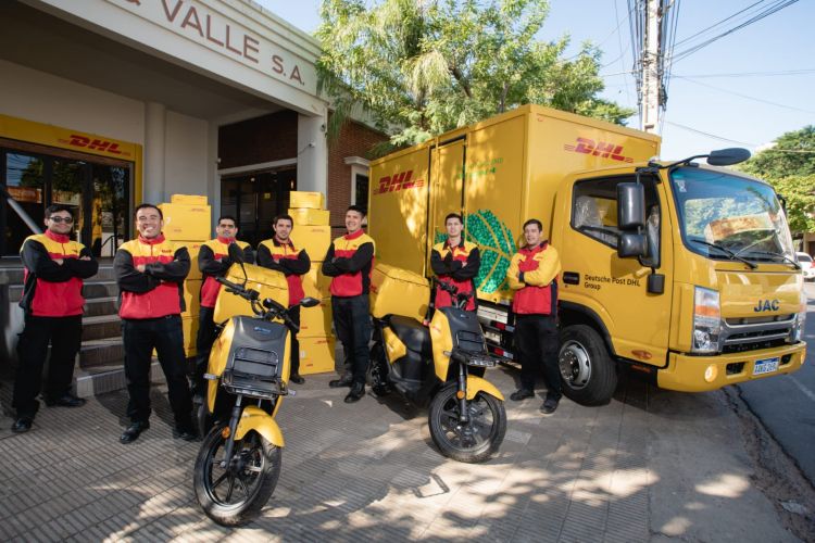 DHL Express marca el inicio del futuro en transporte de cargas sustentables en Paraguay