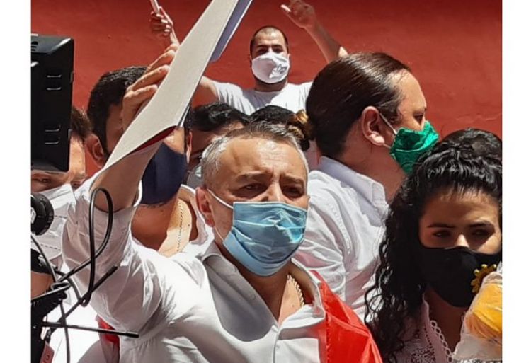 Dani Centurión oficializó precandidatura a intendencia de Asunción