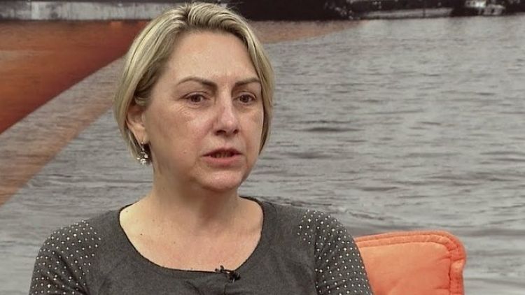 La hermana de Bolsonaro está hospitalizada con Covid