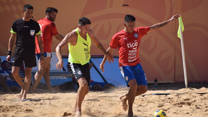 La Albirroja de playa golea en duelo de preparación