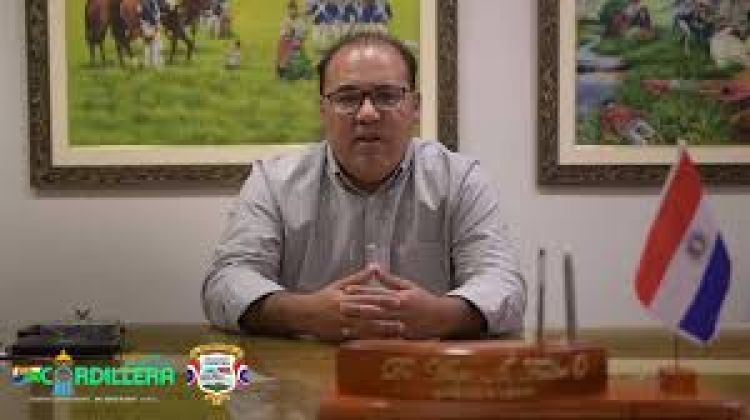 Gobernador de Cordillera respalda idea de cuarentena total
