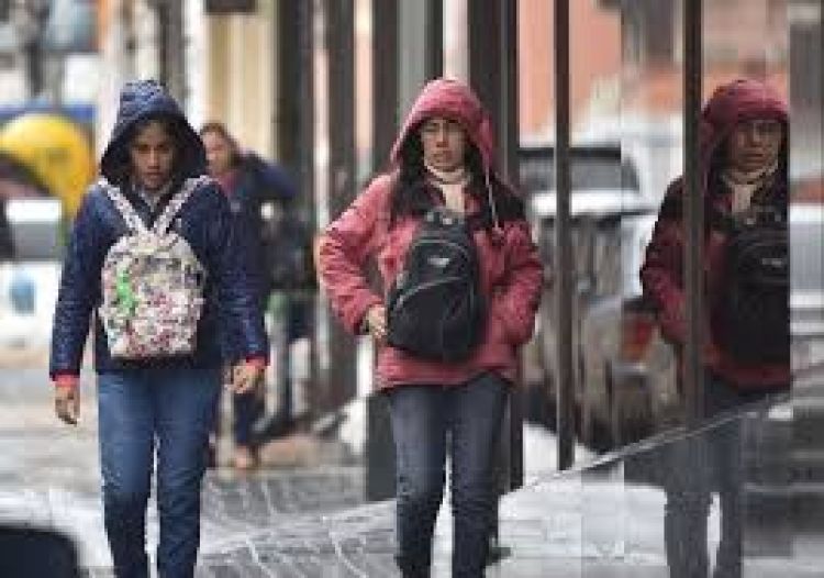 Martes frío a fresco y con lluvias ligeras, anuncia Meteorología