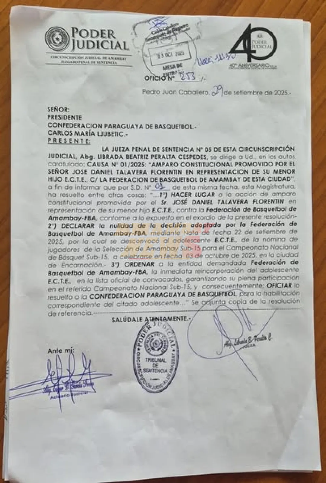 En medio de amparos judiciales se desarrolla el Nacional de Basquet