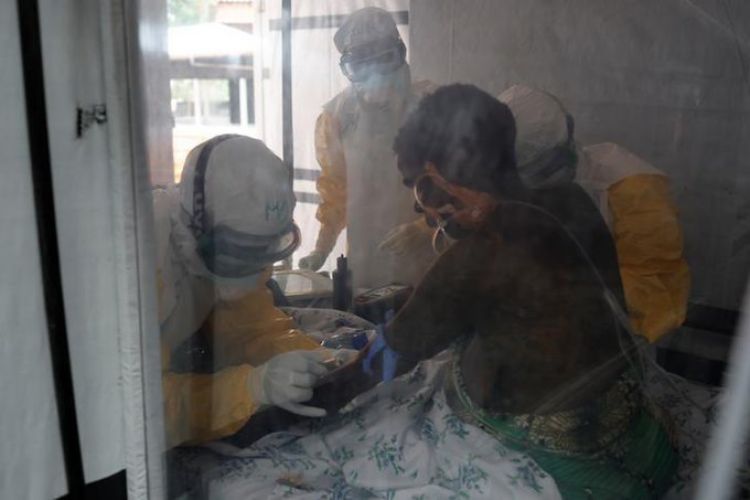 República Democrática del Congo reporta 100 casos de ébola en nuevo brote