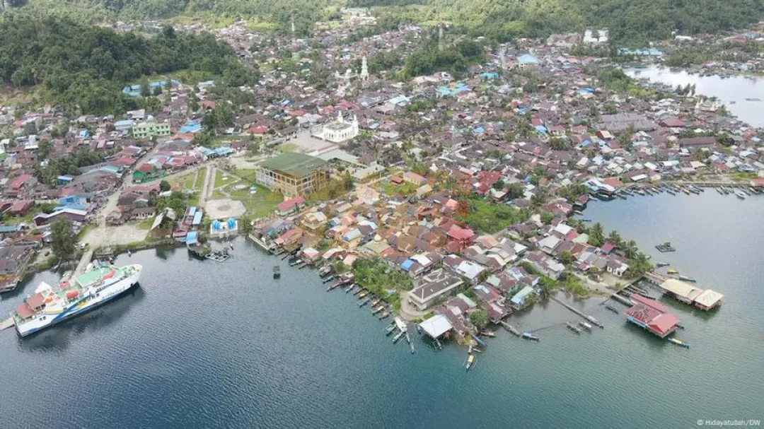 Sismo de magnitud 6,1 en el este de Indonesia
