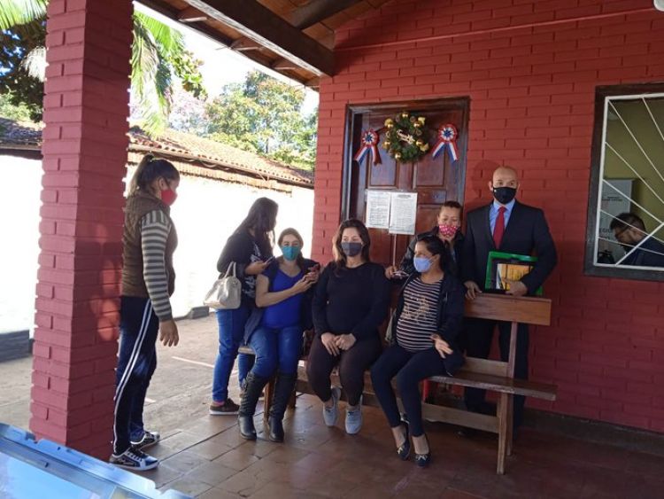 Embarazadas denuncian despido irregular en fábrica textil de CDE