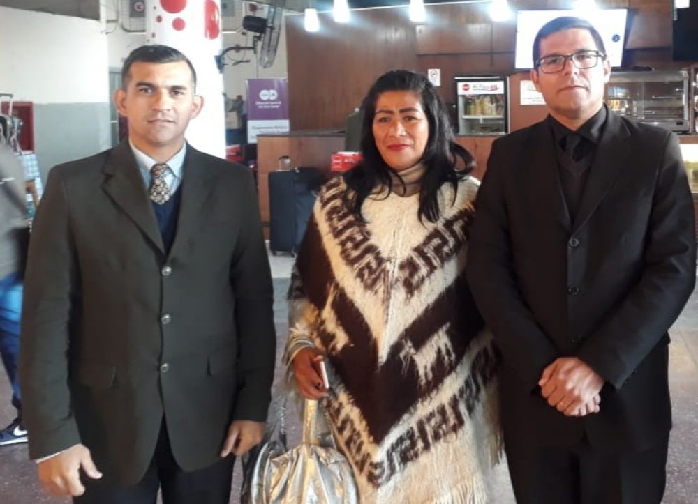 Abogados 360, y Ña Maura presionan a invasores de plazas en Pedro Juan