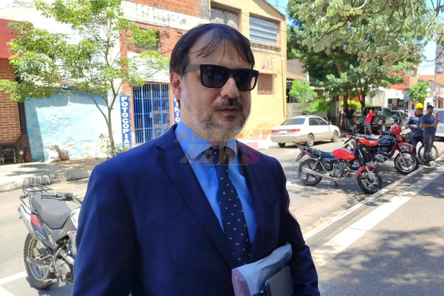 Abogado afirma que defensas sí conocían hechos imputados contra directivos de Banco Atlás