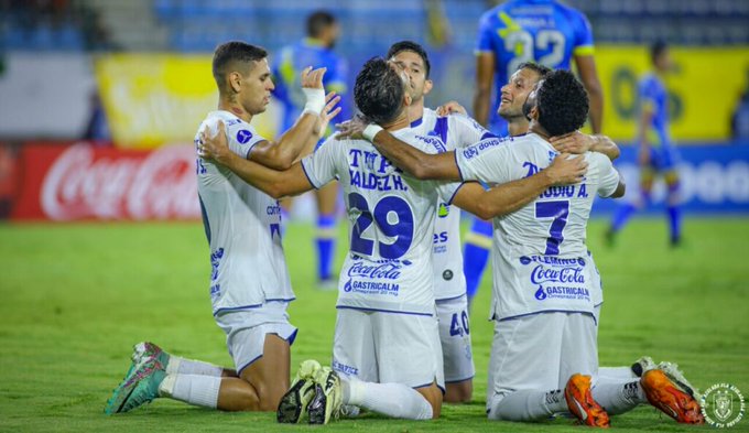 Ameliano logra la vuelta de un artillero desde el fútbol europeo