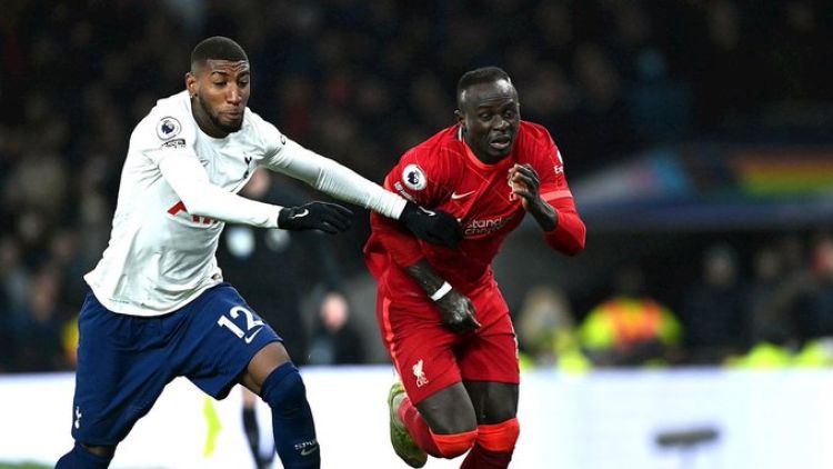 Liverpool y Tottenham se divierten y fallan