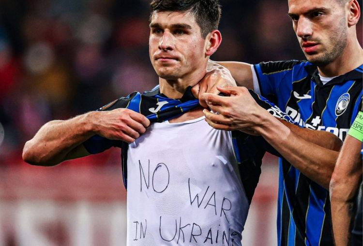 Conmovedor mensaje de un jugador ucraniano, al meter dos goles en la Europa League