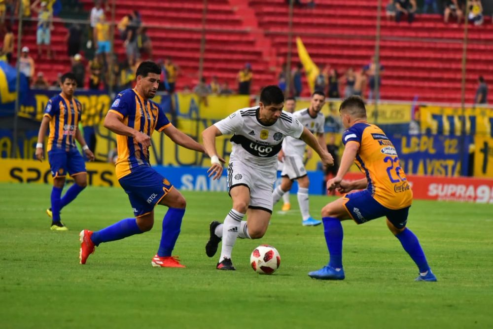 Sportivo Luqueño da la nota y tumba a Olimpia