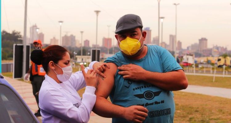 Más de 4.300 nuevos positivos y 17 fallecidos por Covid-19