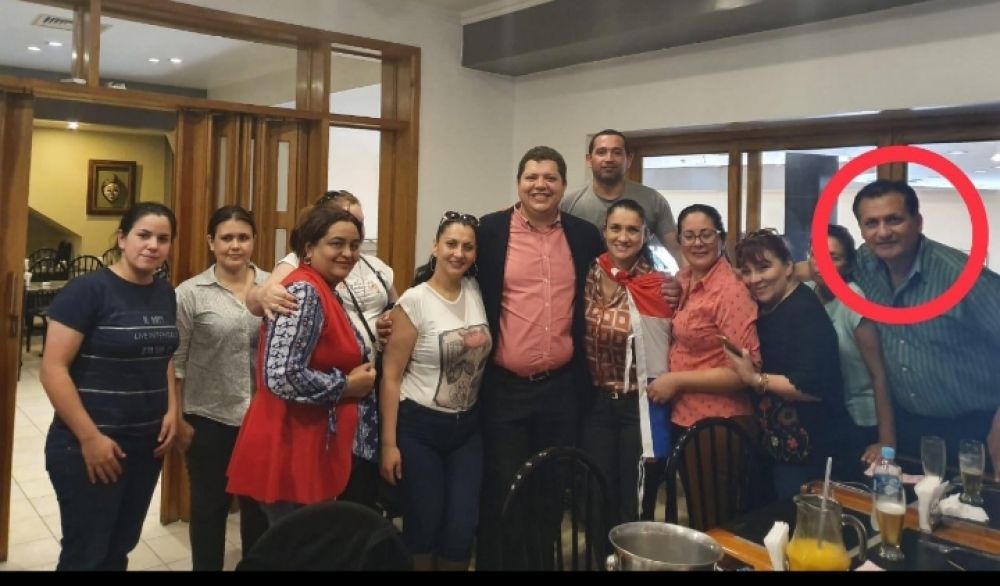 Director de educación entre urreros arreados por el diputado Juancho Acosta
