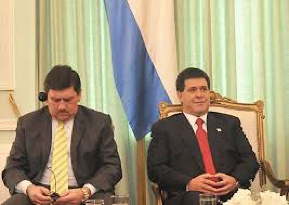 Blas Llano asegura que no convocará a Cartes para jurar como senador