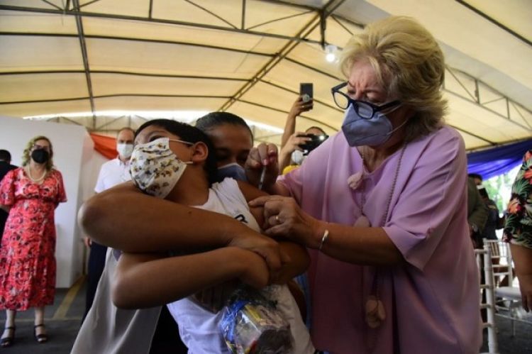 Niños podrán acudir a vacunatorios el jueves y viernes sin considerar terminación de número de cédula