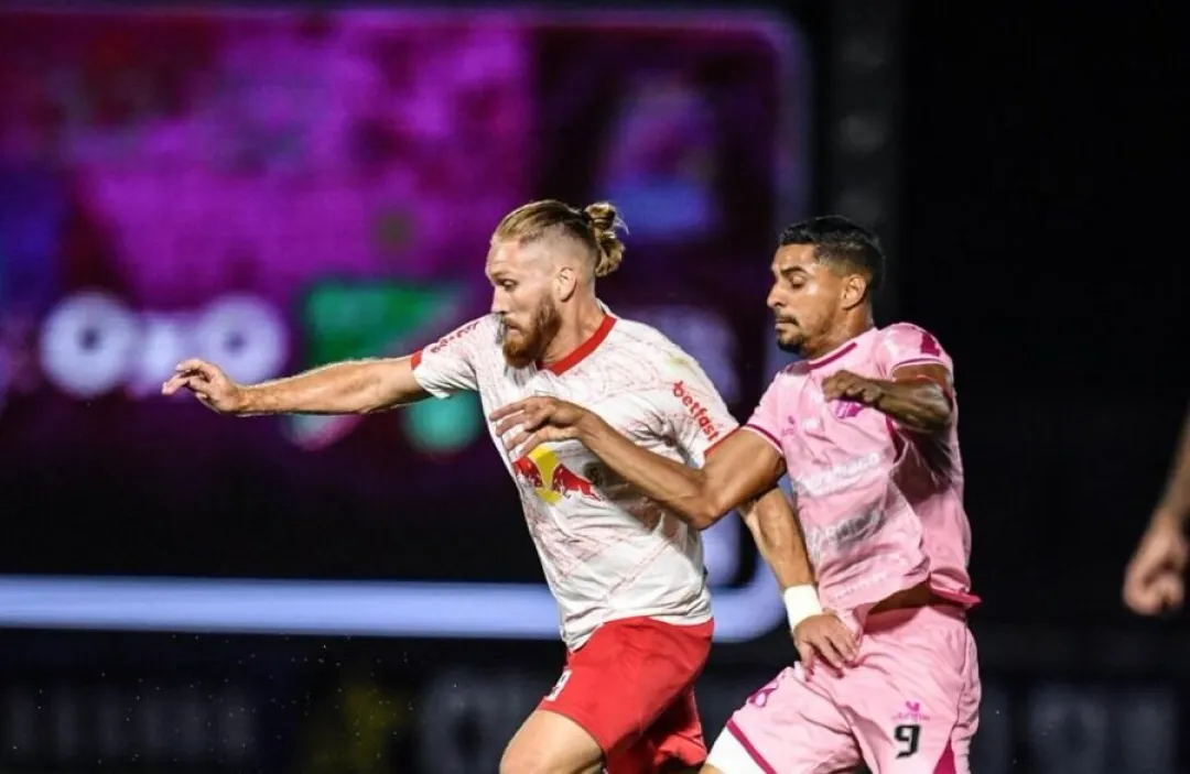 Isidro Pitta estrena cuenta goleadora en su nuevo equipo