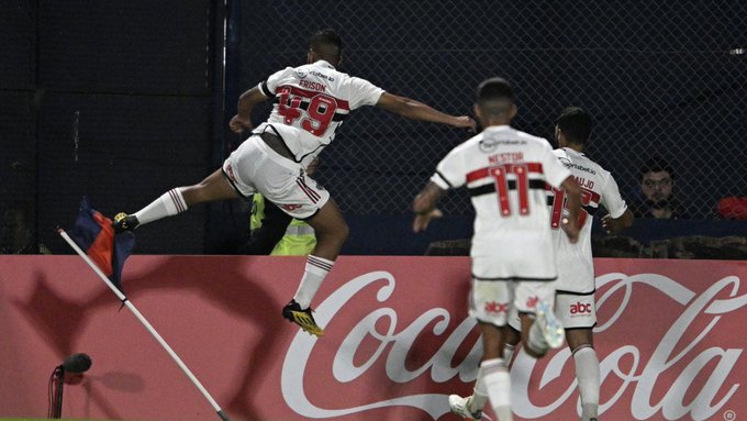 Sao Paulo derrota a domicilio a Tigre con doblete de Erison