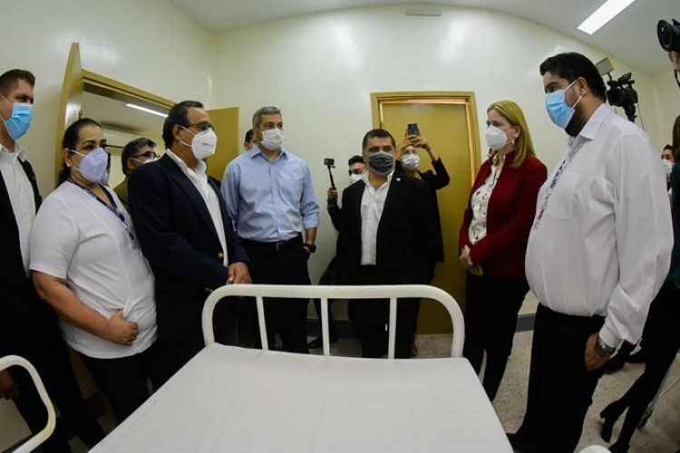 Plan de vacunación está ajustado para que no haya inconvenientes, asegura ministro de Salud