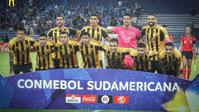 Guaraní rescata un valioso empate ante Emelec