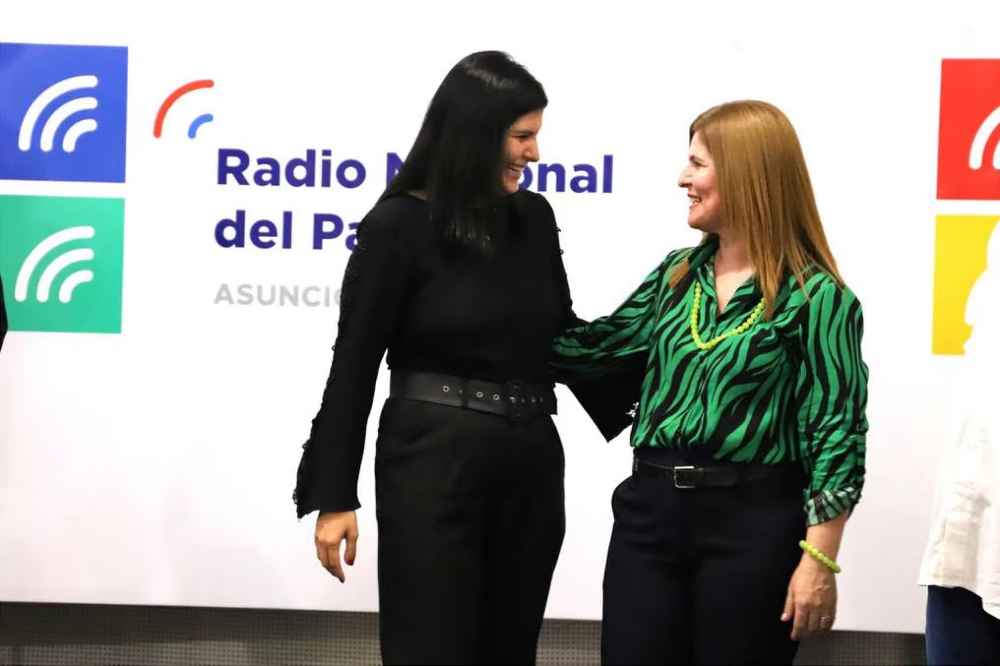 Designan a Carmen Insaurralde como nueva directora de Radio Nacional del Paraguay
