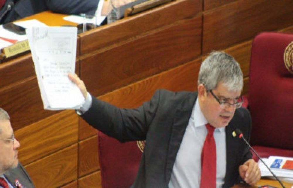 Financiamiento político: Riera afirma que diputados colorados cometieron un grave error