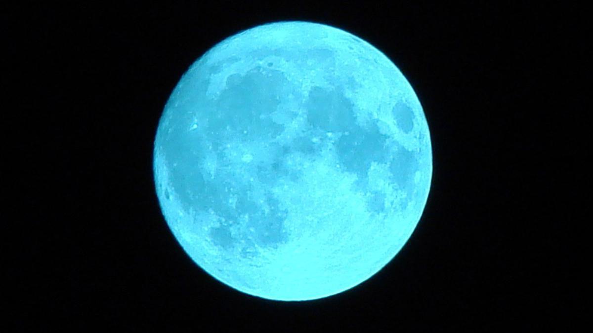 Esta noche aparecerá la Luna Azul