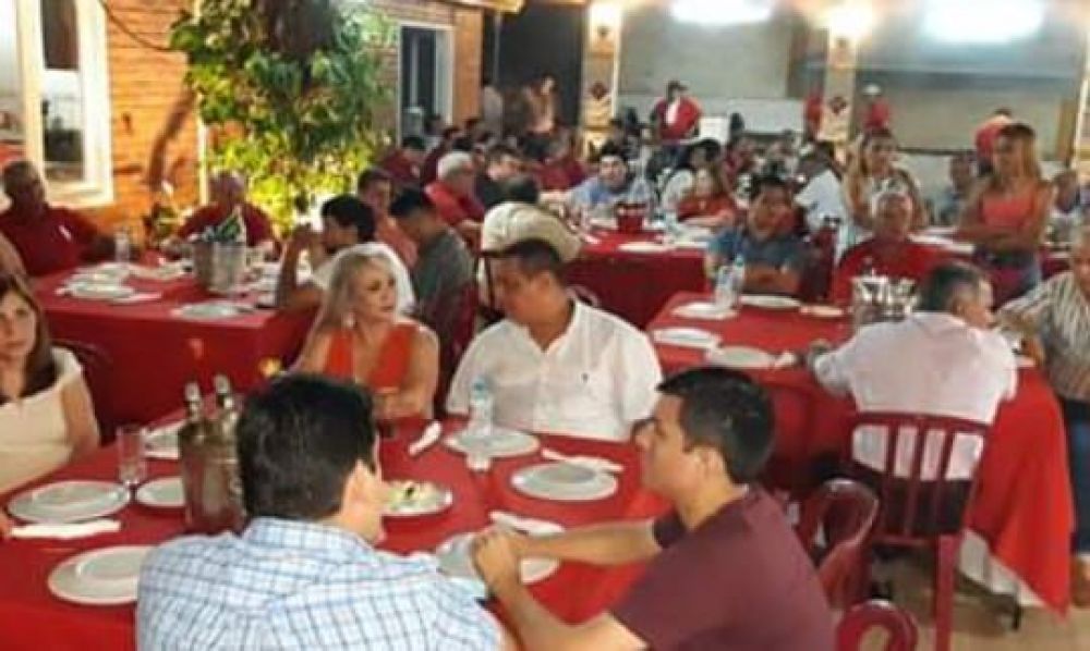 Seccionaleros toman distancia de diputados investigados por corrupción