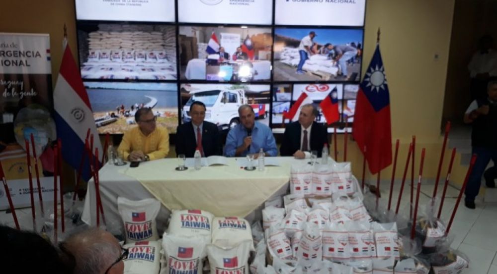 300 toneladas de arroz y 15.600 kits de limpieza dona Taiwán a los inundados
