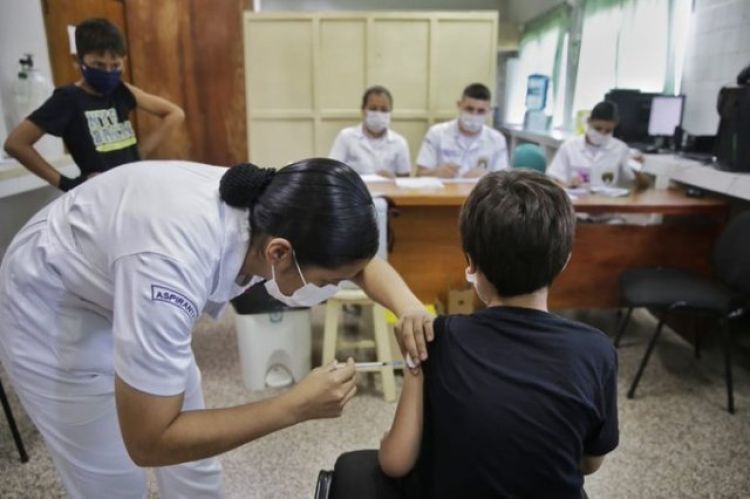 Anuncian llegada de vacunas pediátricas de Pfizer esta semana