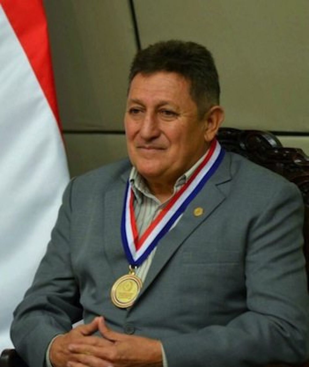 Instan a Romerito a rechazar pensión graciable