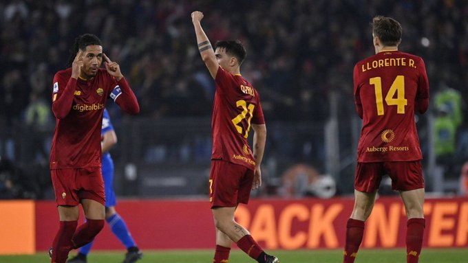 Roma se cuela en la zona 'Champions'