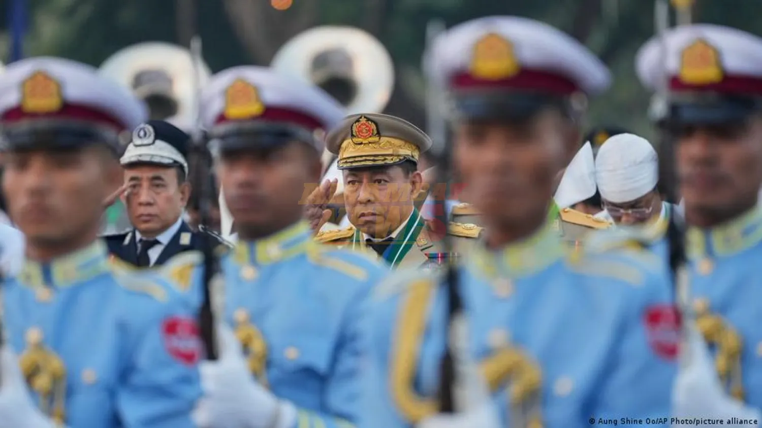 La junta militar birmana indulta a más de 6.000 presos