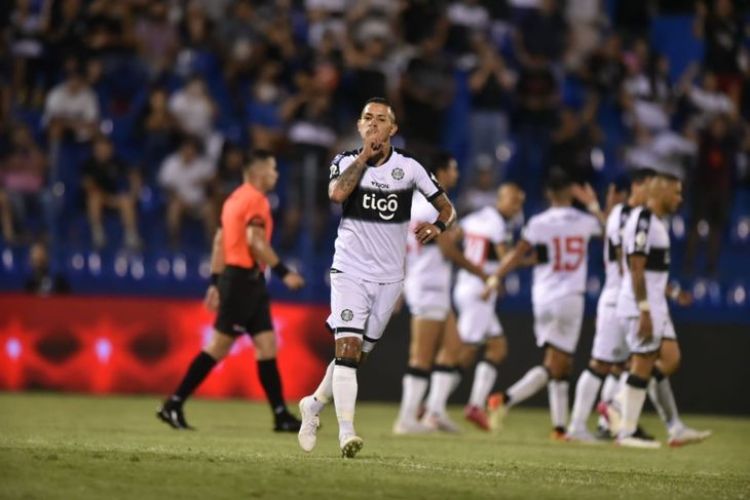 Oficial: La FIFA sanciona a Olimpia