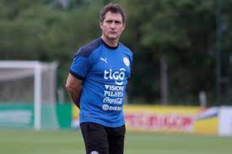 Barros Schelotto cita a 24 jugadores para un microciclo