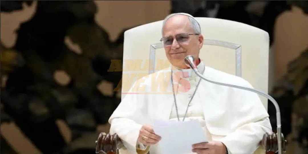 El papa pide terminar con “pandemia de armas”