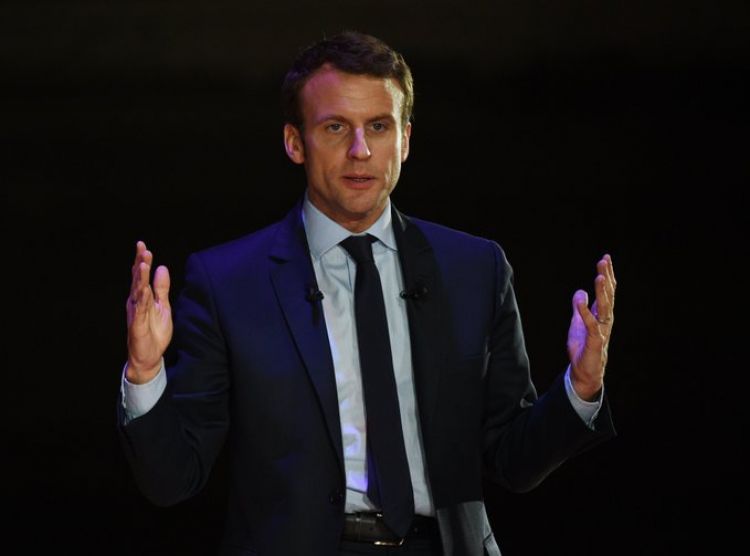 Macron critica el separatismo islámico y anuncia medidas contra la radicalización